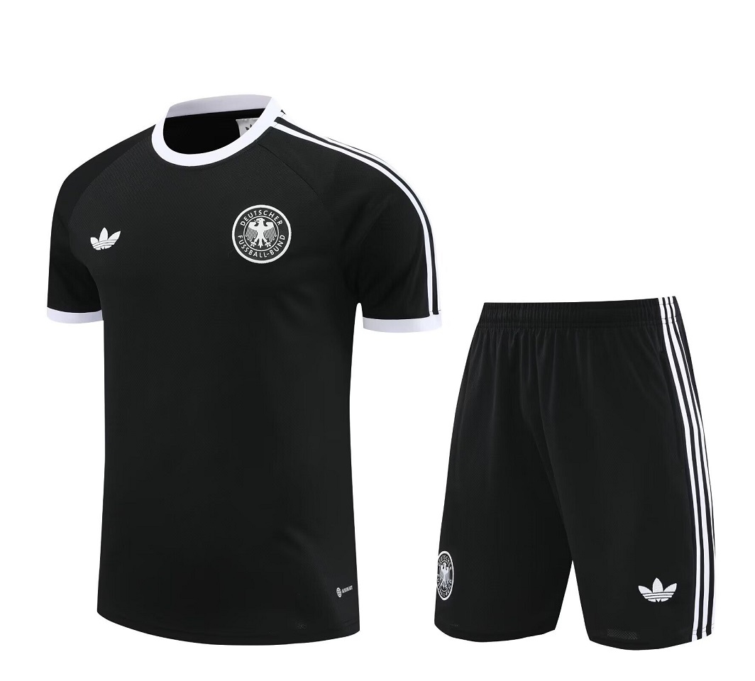 AAA Quality Germany 24/25 Black Training Kit Jerseys